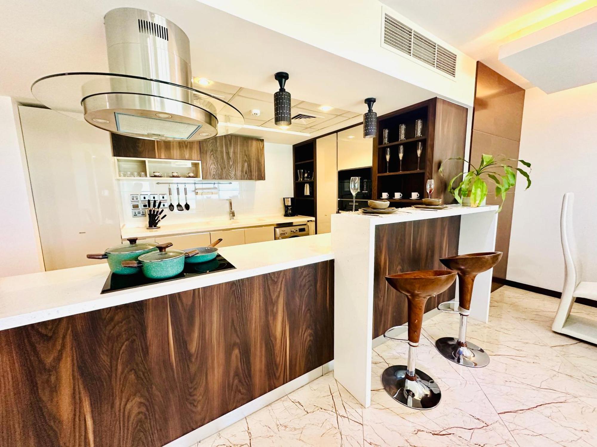 Saxophone Suites Muharraq Exteriér fotografie