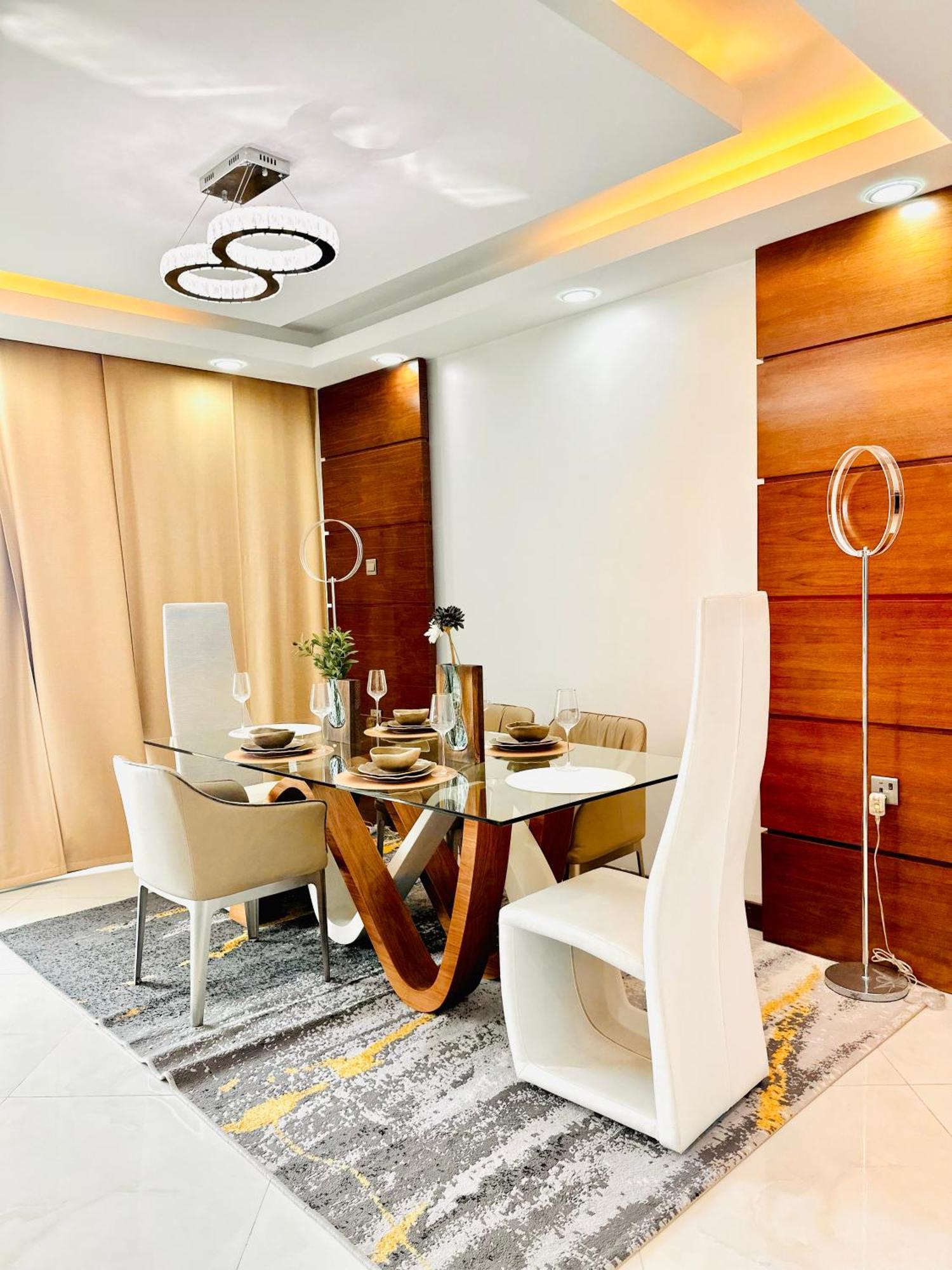 Saxophone Suites Muharraq Exteriér fotografie