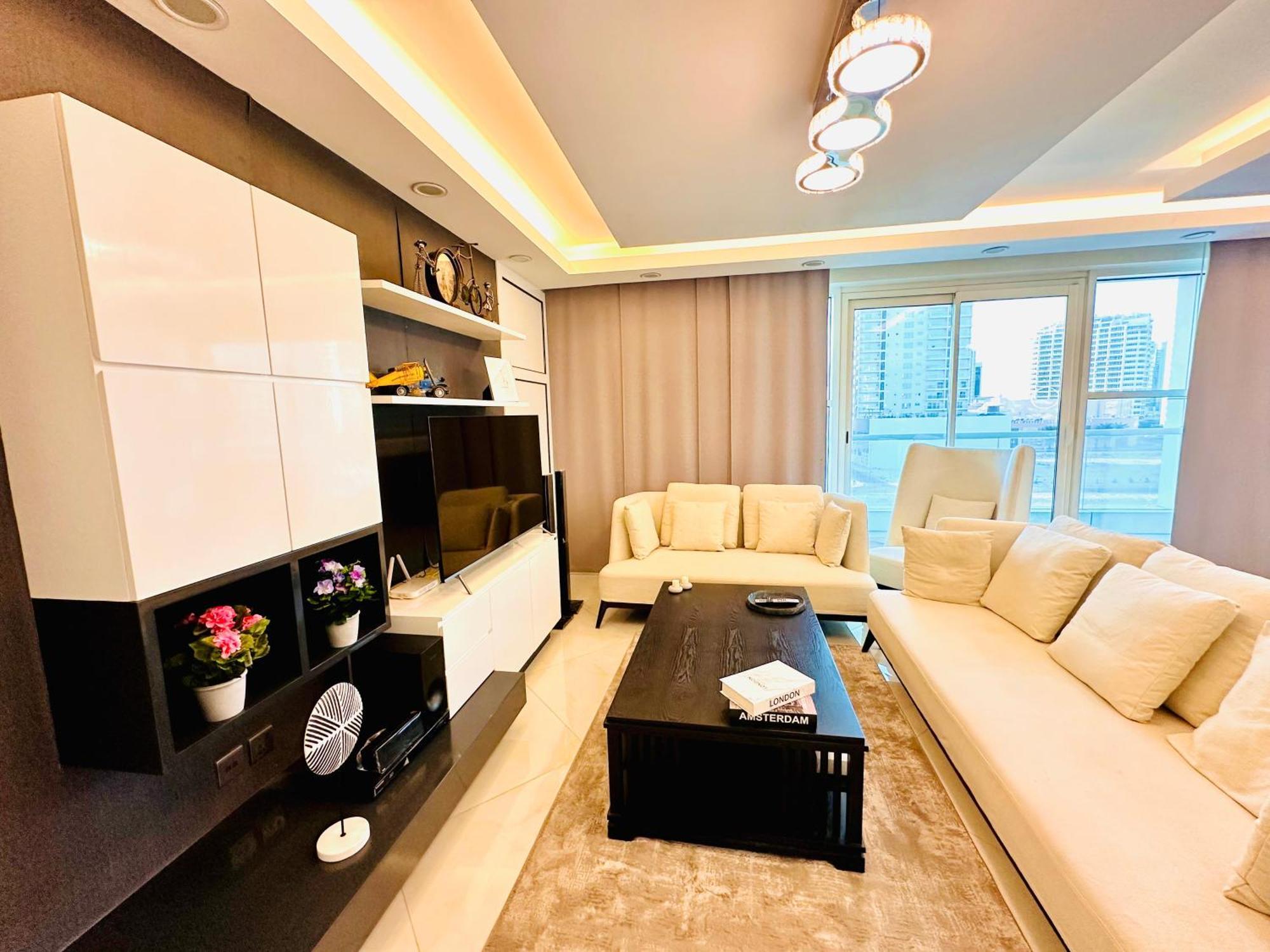 Saxophone Suites Muharraq Exteriér fotografie